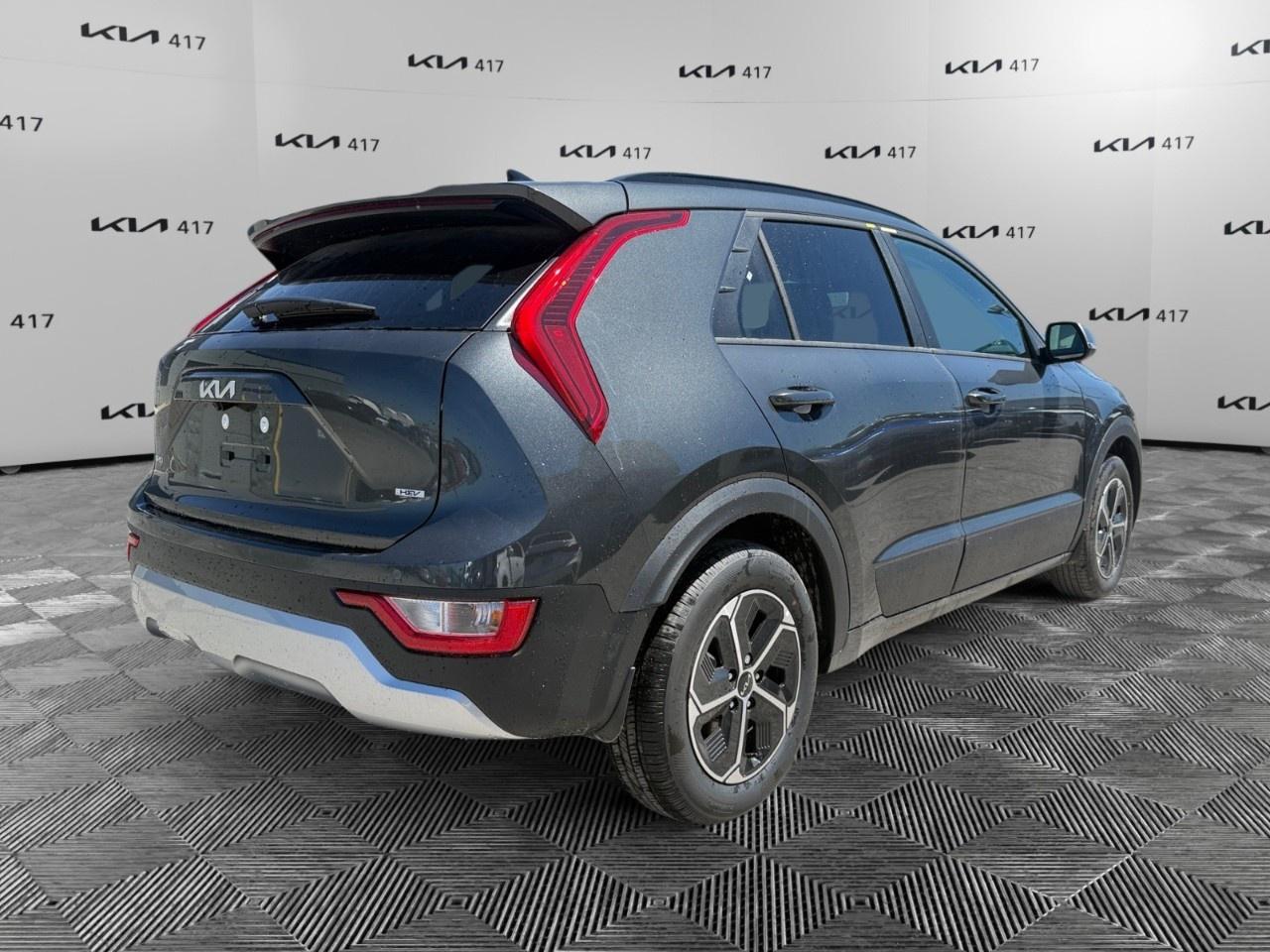 2026 Kia NIRO EX FWD Photo4