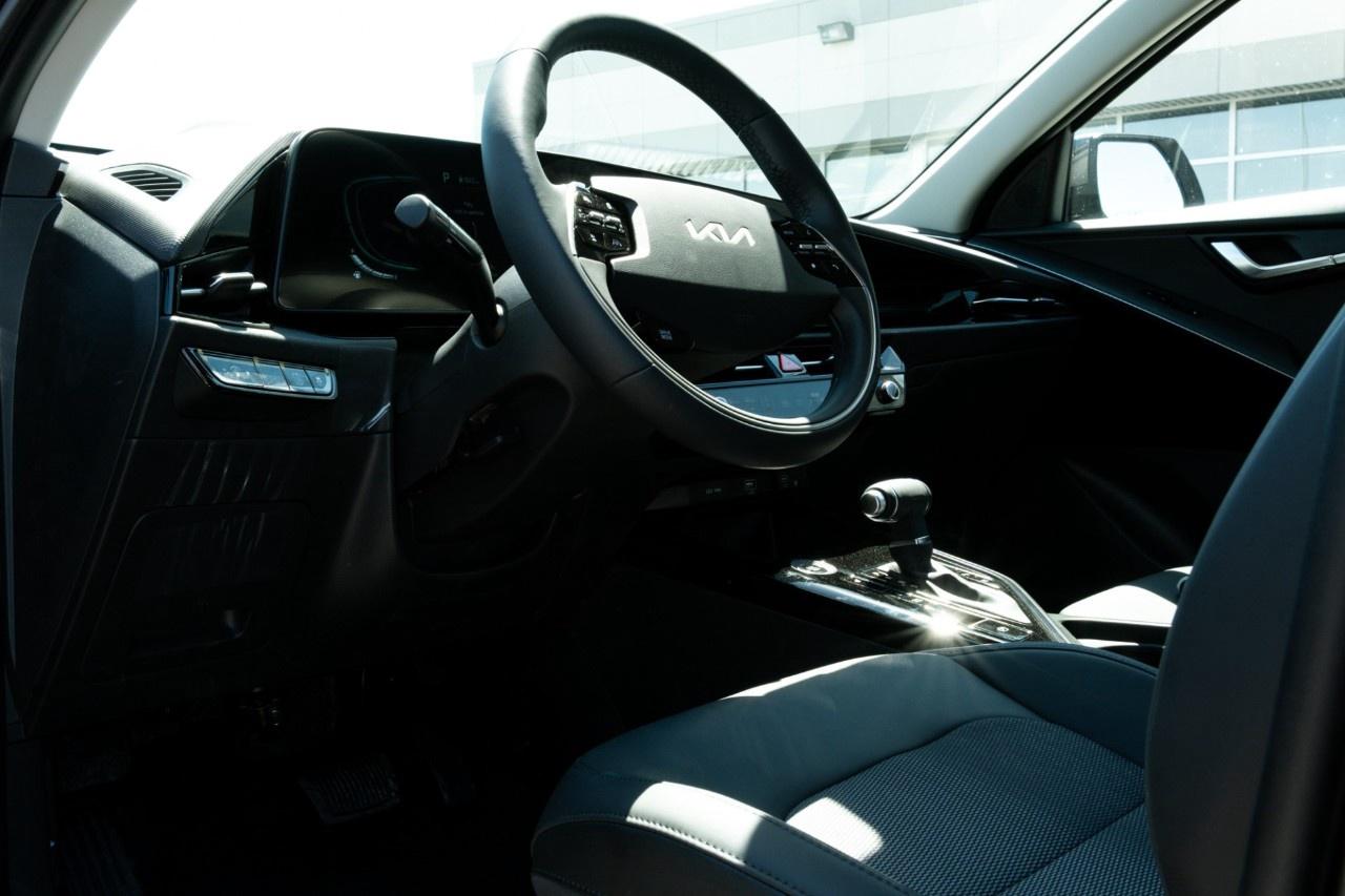 2026 Kia NIRO EX FWD Photo