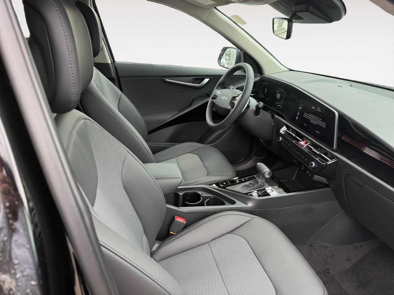 2026 Kia NIRO EX FWD Photo