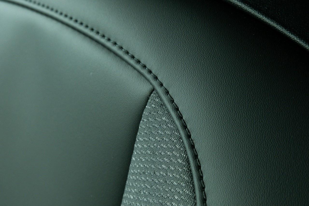 2026 Kia NIRO EX FWD Photo