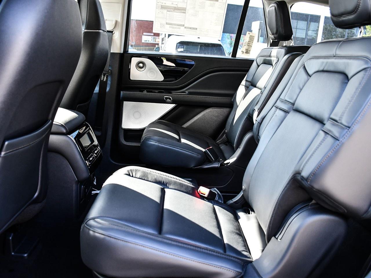 2026 Lincoln Aviator Reserve AWD Photo