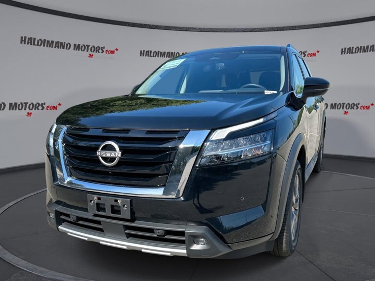 2022 Nissan Pathfinder SV 4WD | No Accidents | 360 Camera | Panoramic Roof Photo0