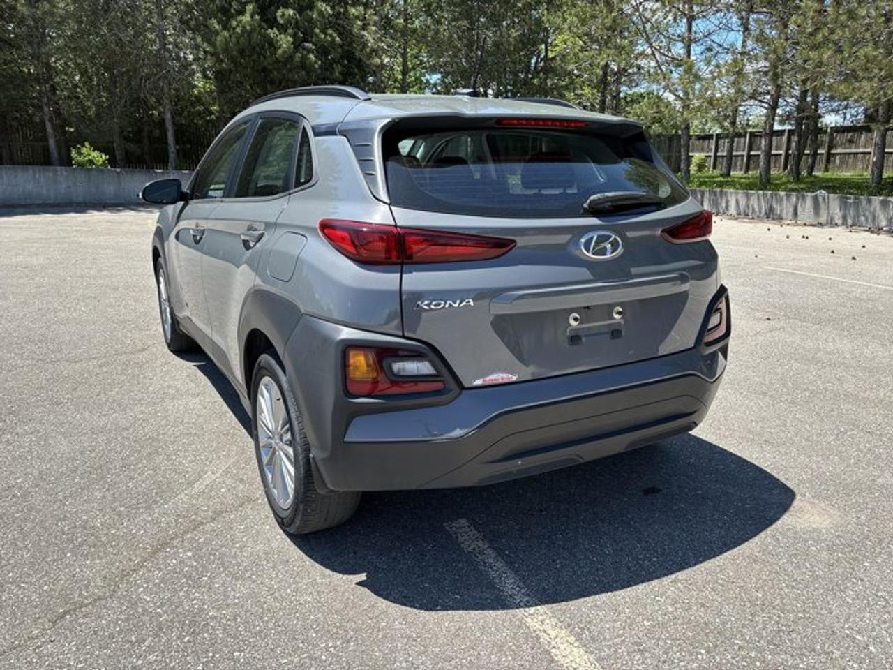 2021 Hyundai KONA Preferred FWD | No Accidents | Heated Steering Wheel Photo