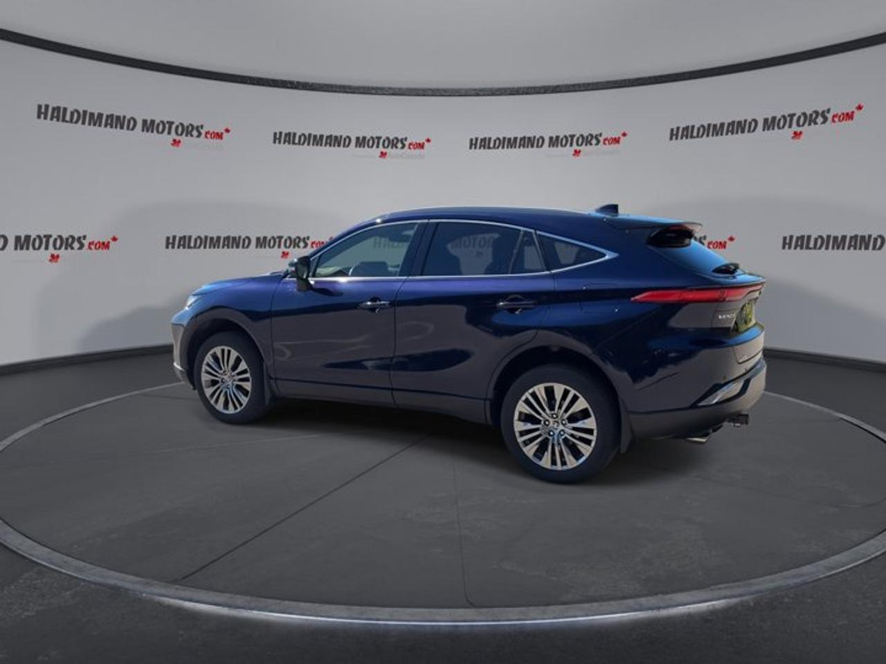 2022 Toyota Venza XLE AWD | No Accidents | Leather Seats | Heated Steering Wheel Photo