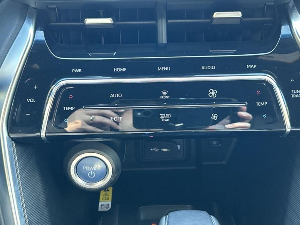 2022 Toyota Venza XLE AWD | No Accidents | Leather Seats | Heated Steering Wheel Photo