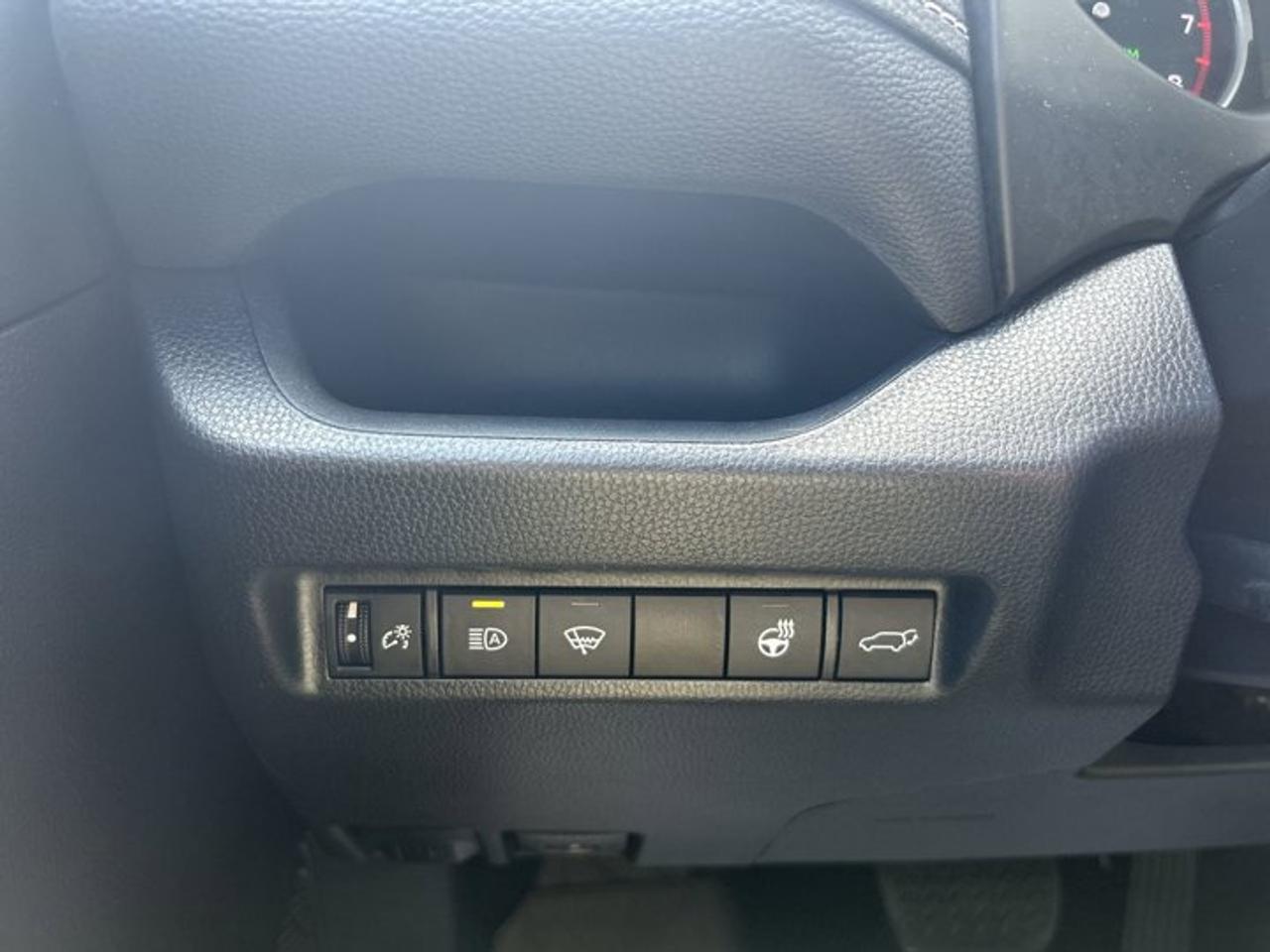 2019 Toyota RAV4 XLE AWD | No Accidents | Sunroof | Heated Steering Photo