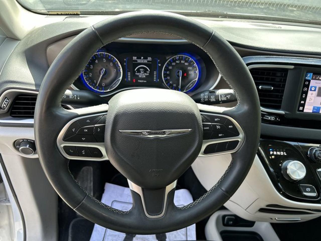 2024 Dodge Grand Caravan SXT 2WD | No Accidents | Heated Steering Wheel Photo
