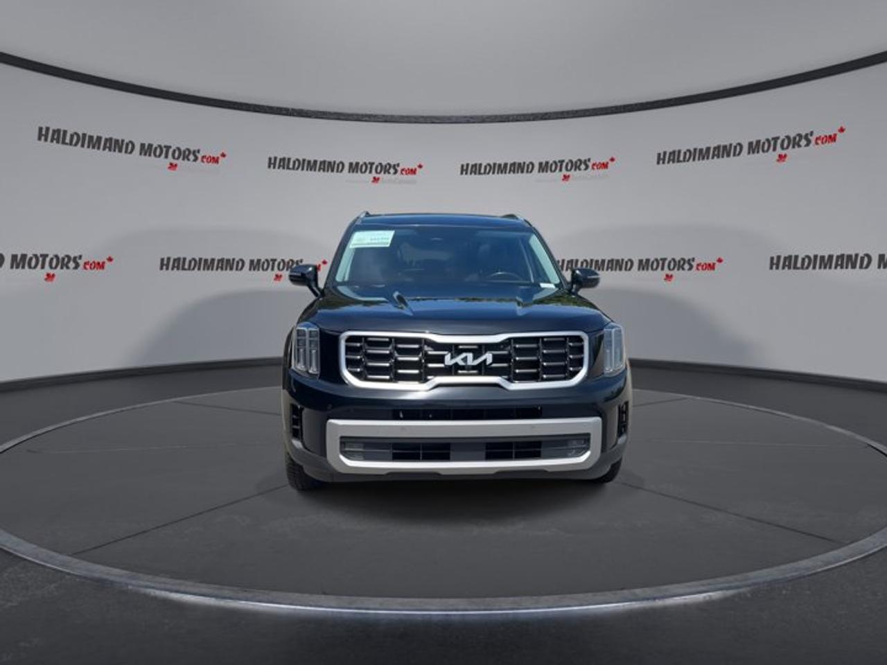 2023 Kia Telluride SX AWD | No Accidents | Ventilated Front Seats | Heated Steering Photo2