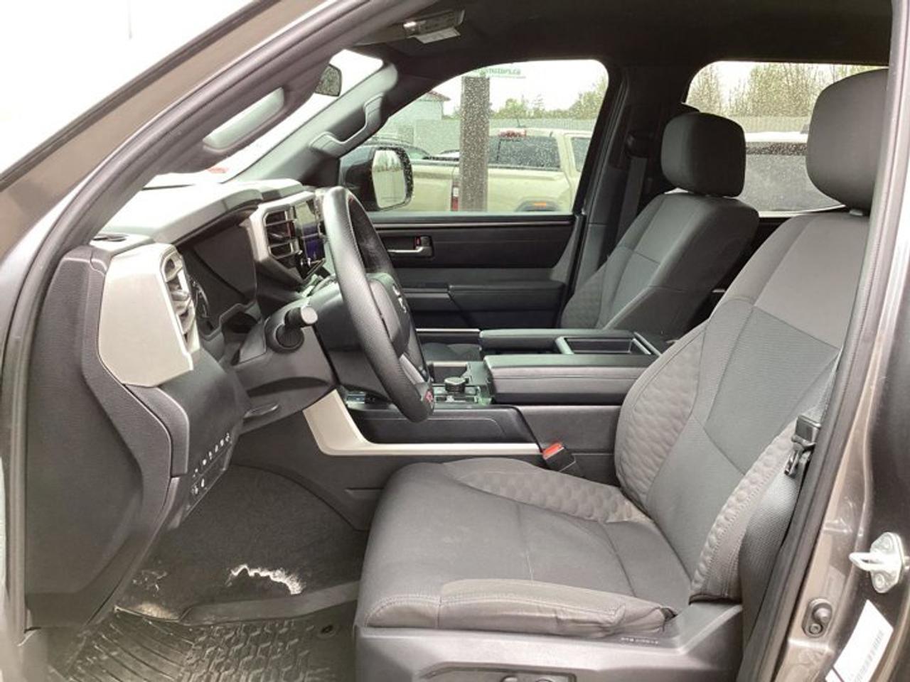 2025 Toyota Tundra SR5 Crewmax 5.5' Box 4x4 | No Accidents Photo