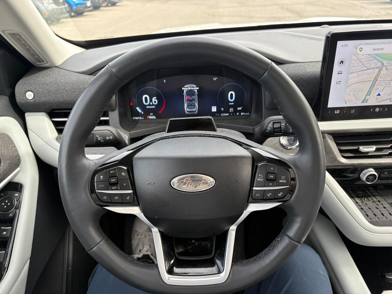 2025 Ford Explorer Platinum 600A|ULTIMATE PK|CLEAN CARFAX|$10K IN OPTIONS Photo