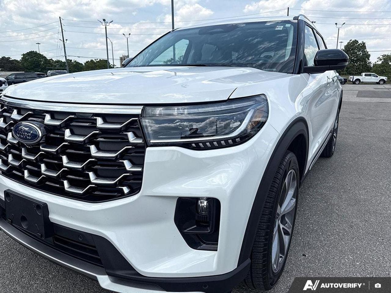 2025 Ford Explorer Platinum 600A|ULTIMATE PK|CLEAN CARFAX|$10K IN OPTIONS Photo