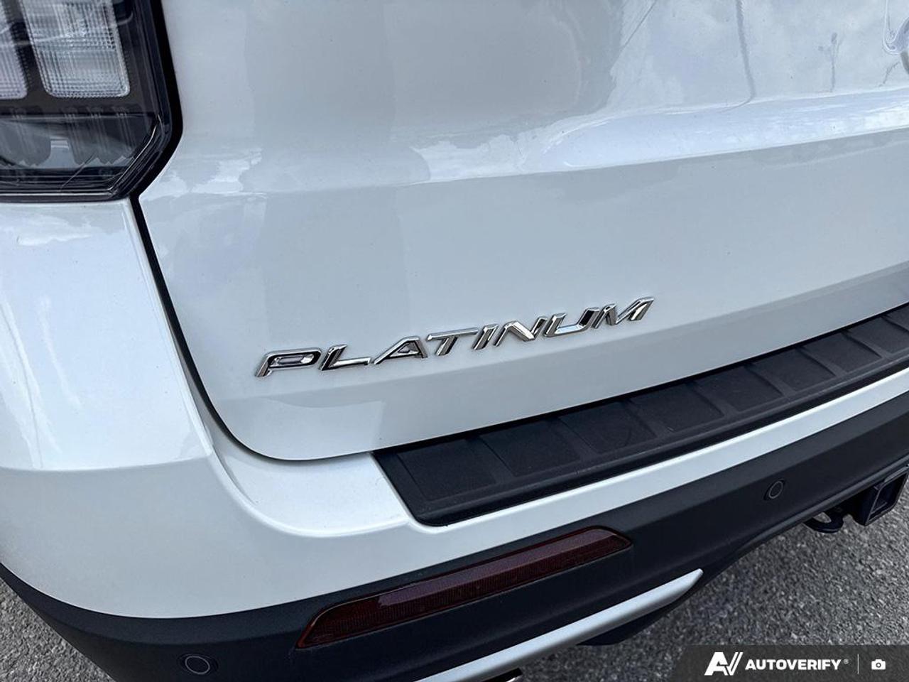 2025 Ford Explorer Platinum 600A|ULTIMATE PK|CLEAN CARFAX|$10K IN OPTIONS Photo