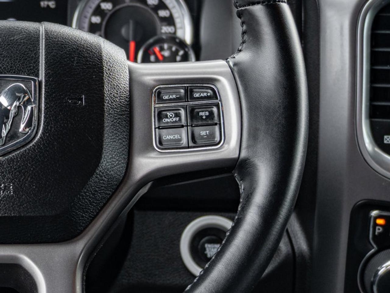 2021 RAM 1500 Classic WARLOCK Photo