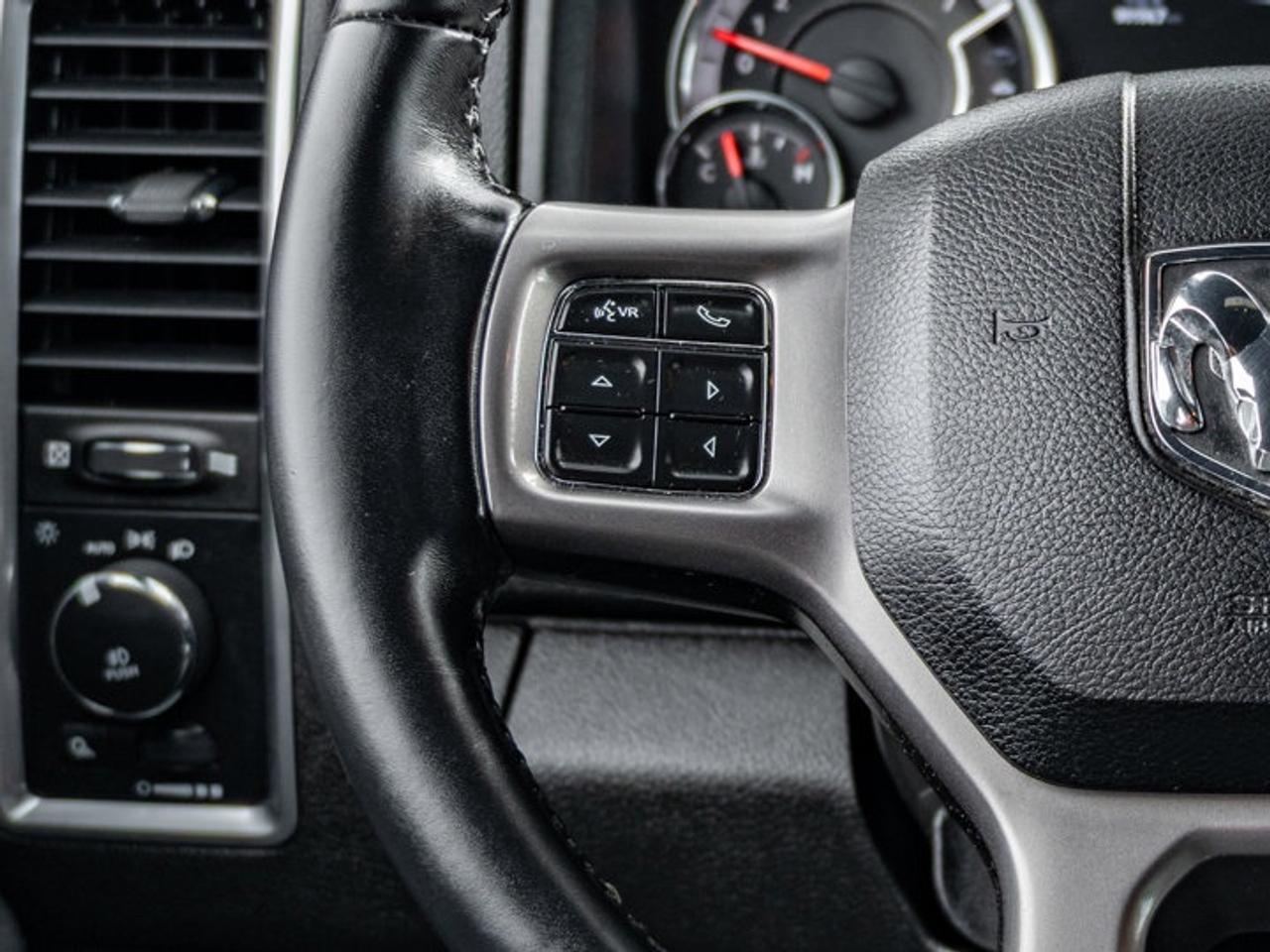 2021 RAM 1500 Classic WARLOCK Photo