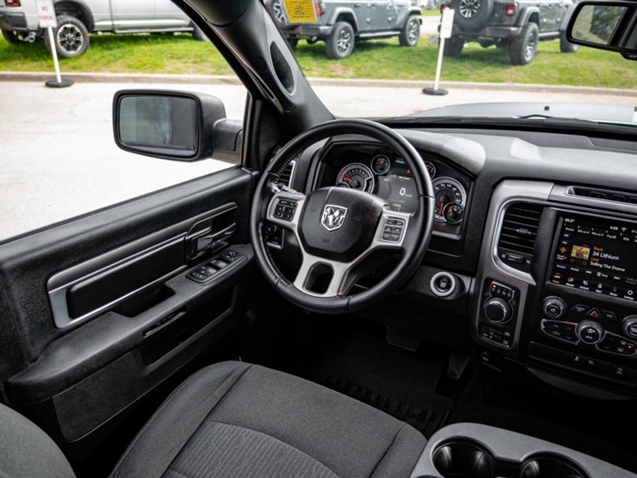 2021 RAM 1500 Classic WARLOCK Photo