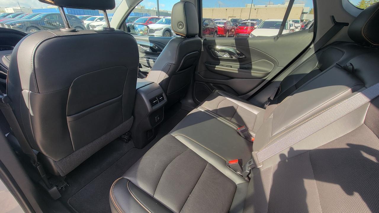 2022 GMC Terrain AT4 Photo
