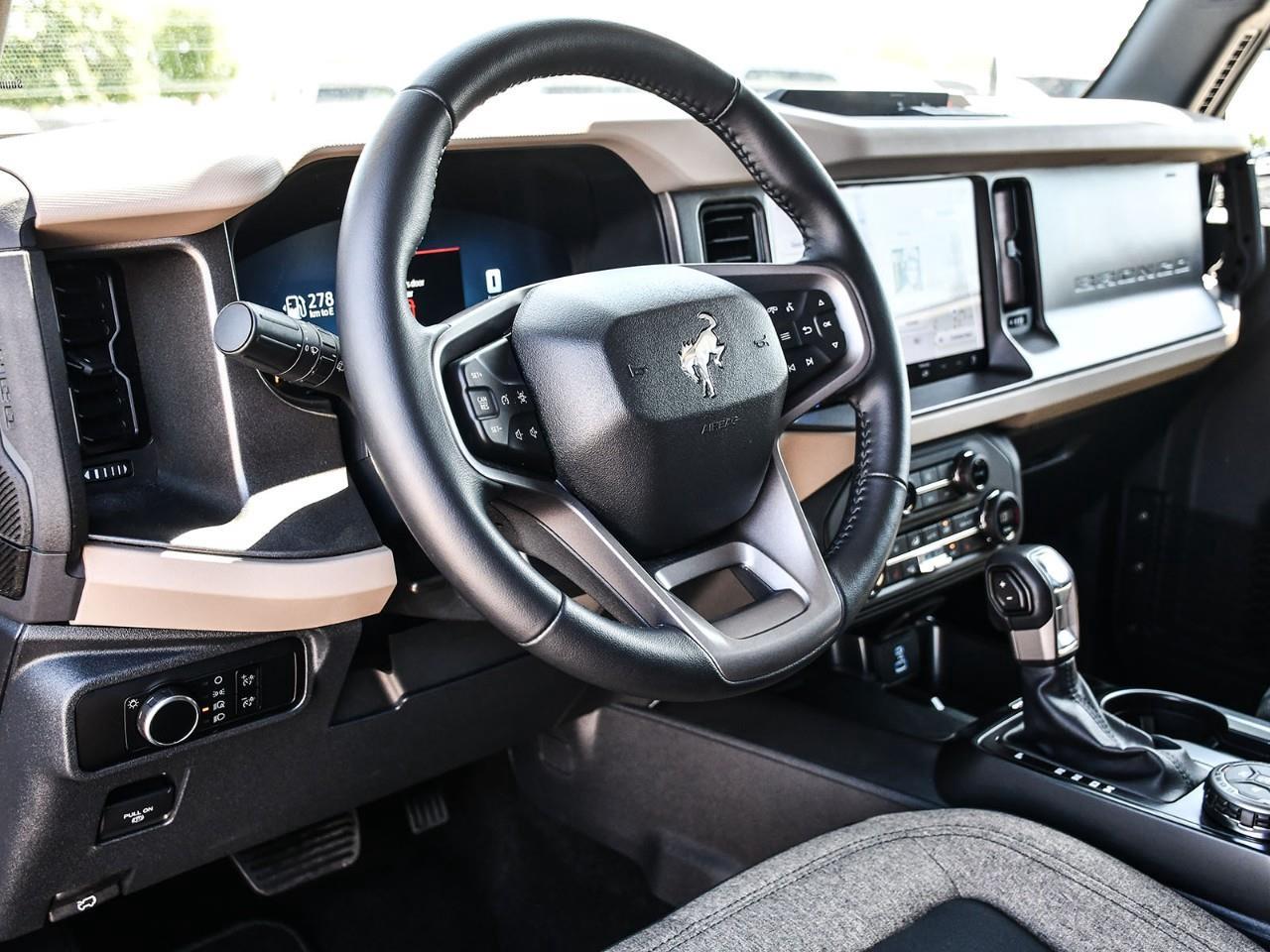 2025 Ford Bronco 2025 Ford Bronco - Big Bend | Hard Top | Black Pkg | Stock #LK00845T Photo