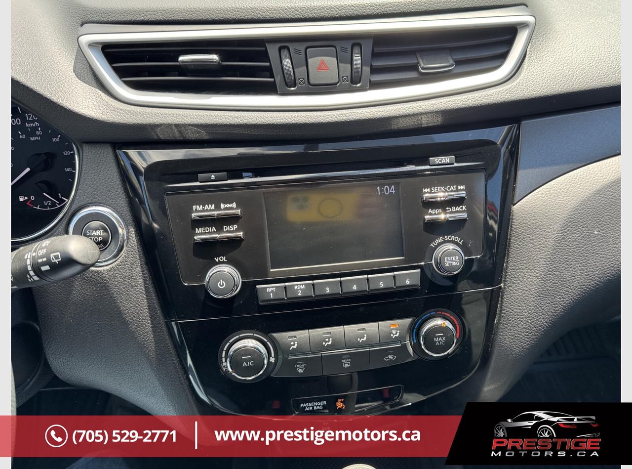 2016 Nissan Rogue SL Photo