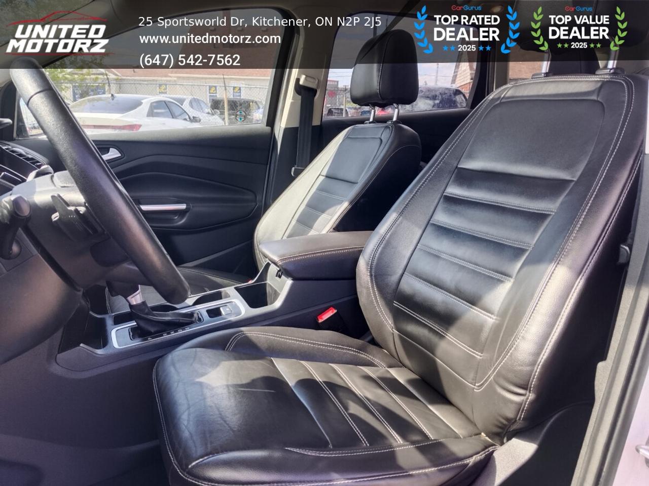 2017 Ford Escape Titanium~SAFETY CERTIFIED~Low Kms~40 Service Recor Photo