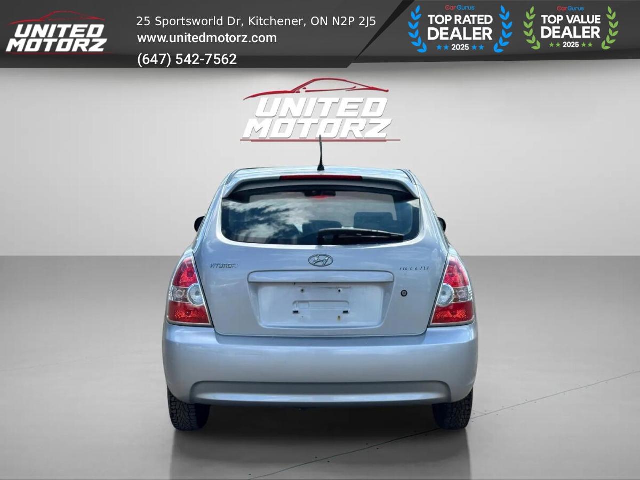 2011 Hyundai Accent SE~24 SERVICE RECORDS~ Photo