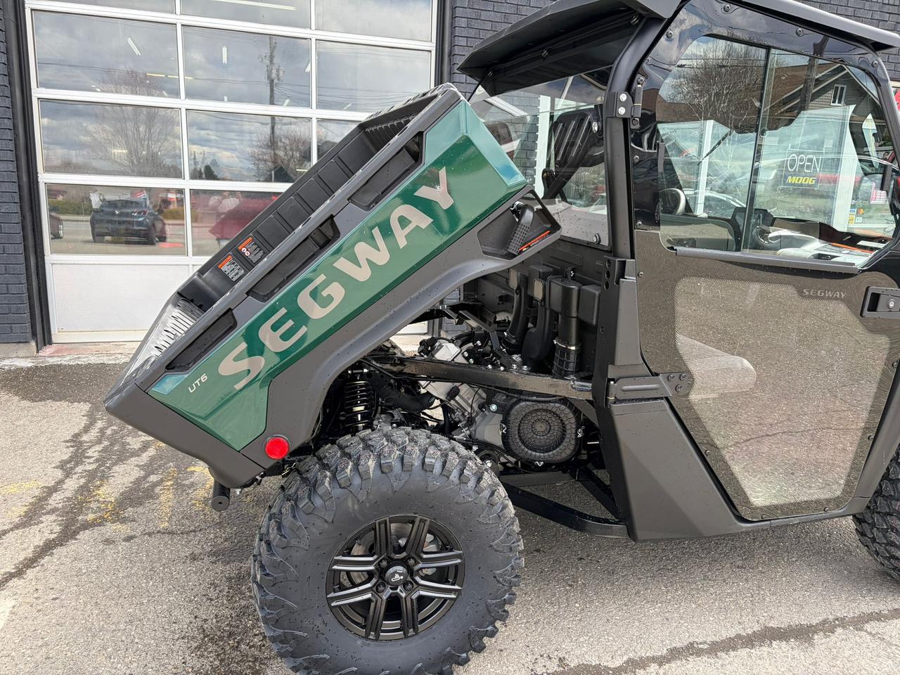 2026 Segway Fugleman UT6 Premium Mountain Green - Photo #4