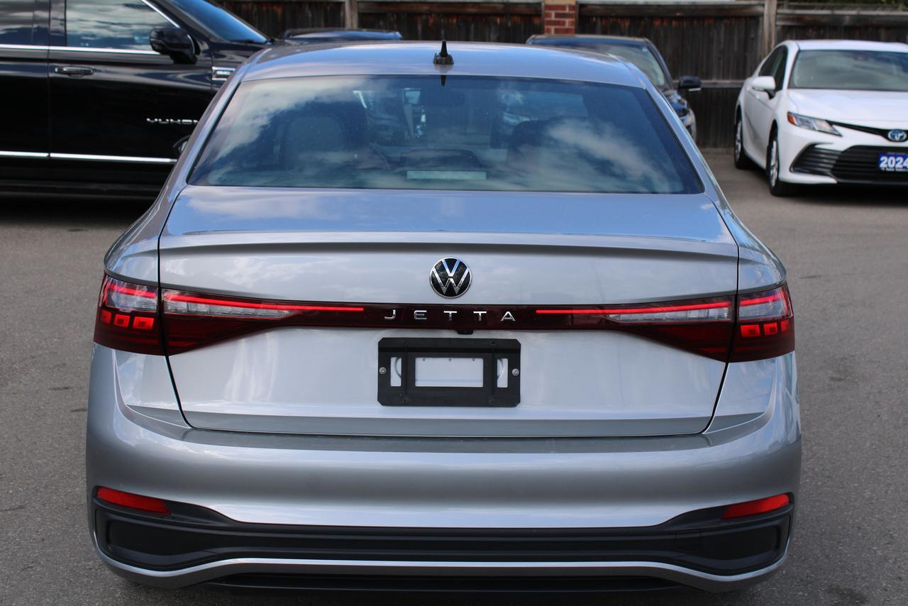 2025 Volkswagen Jetta Comfortline AUTO Photo