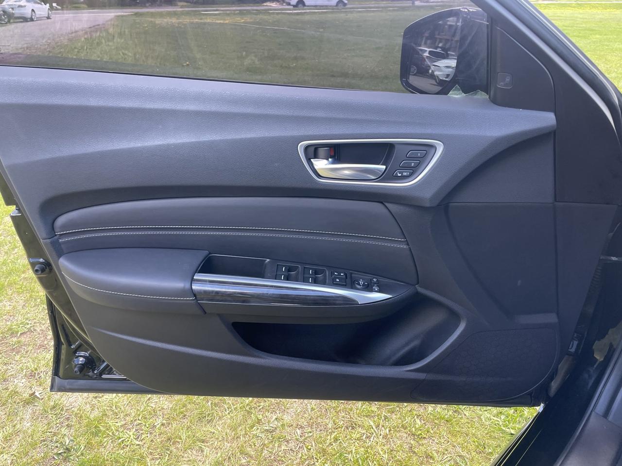 2019 Acura TLX SH-AWD A-Spec Elite *Clean Carfax Photo