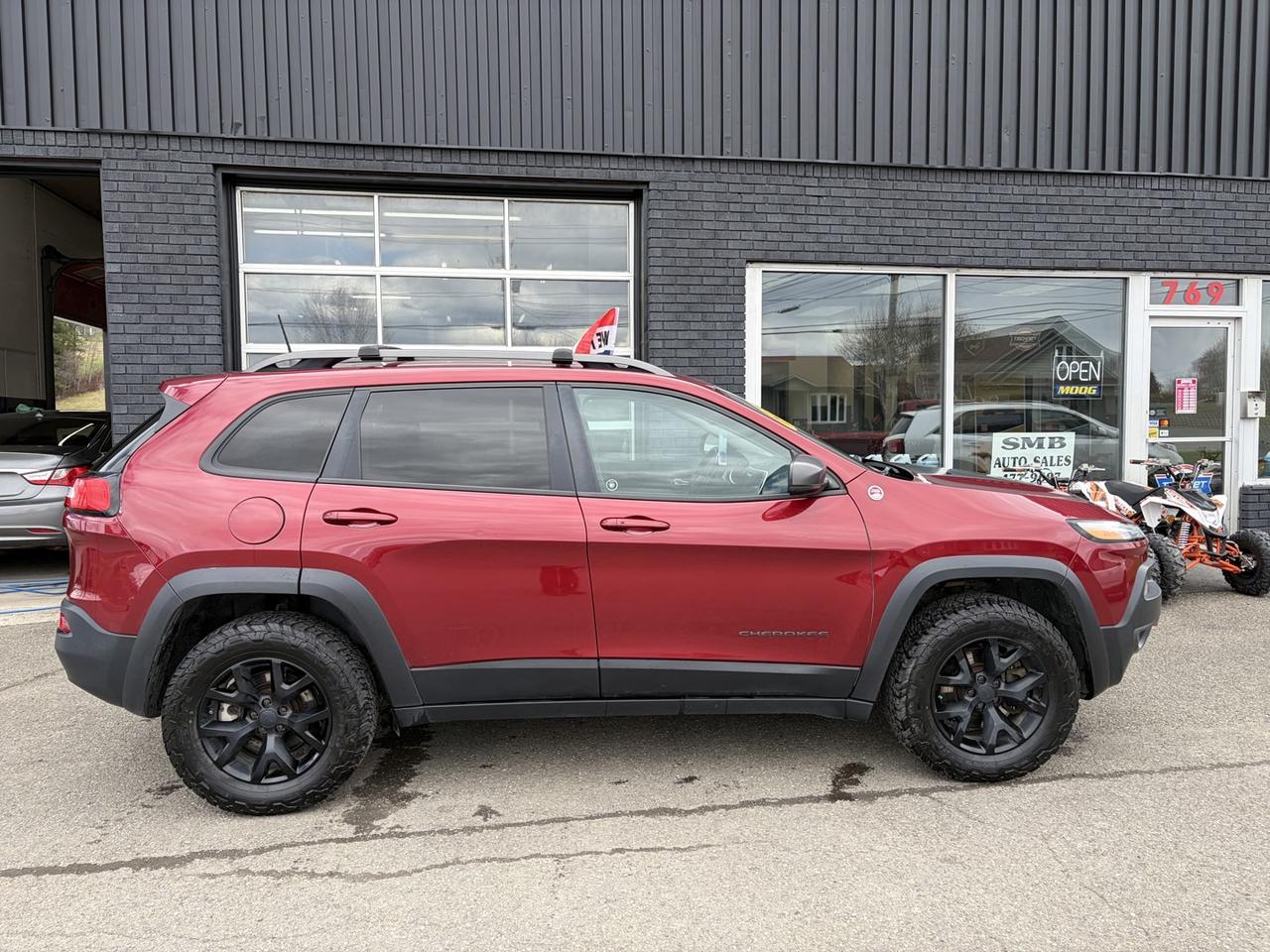 Used 2016 Jeep Cherokee Trailhawk 4WD for sale in Grand Falls, NB