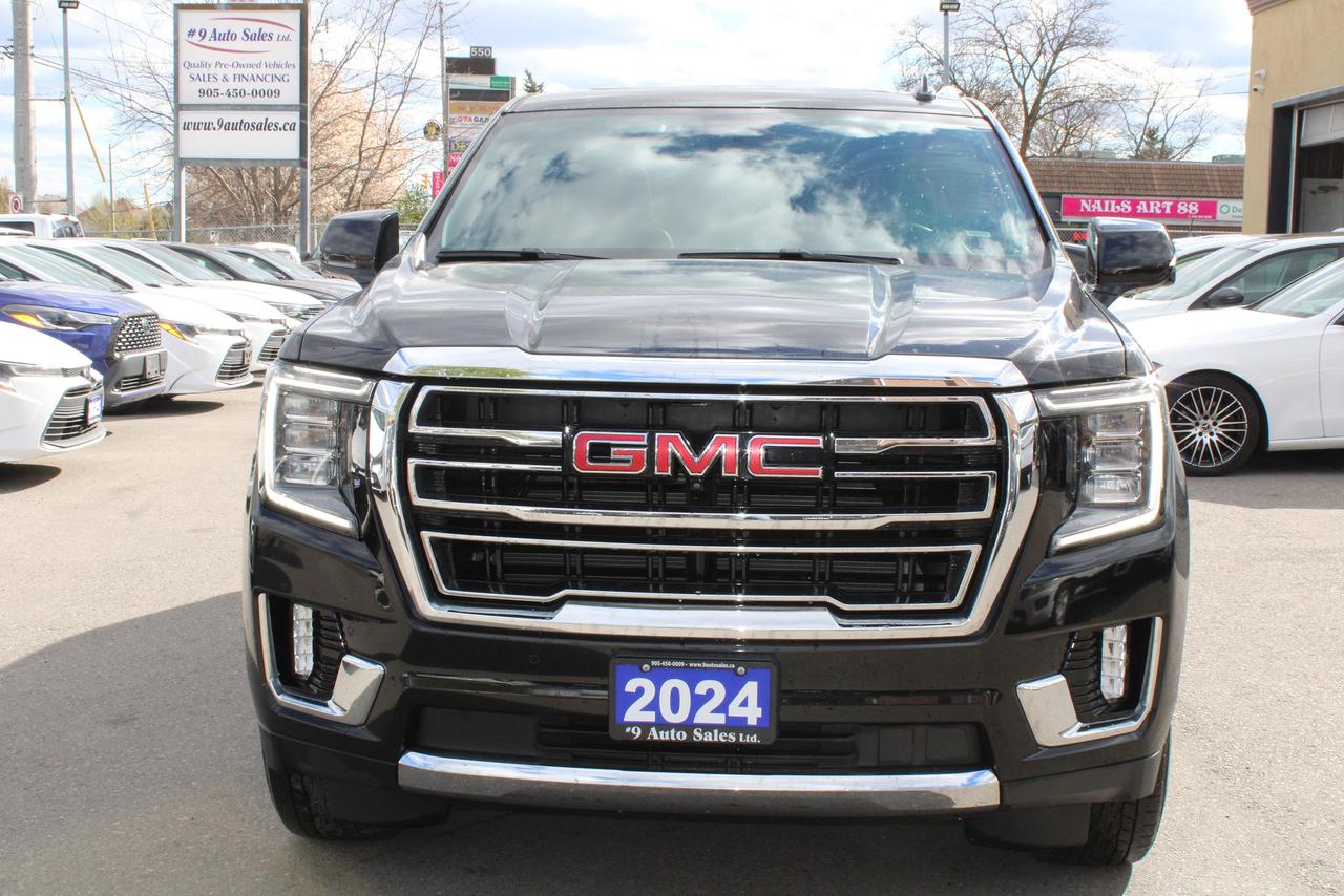 2024 GMC Yukon XL 4WD 4dr SLT Photo3