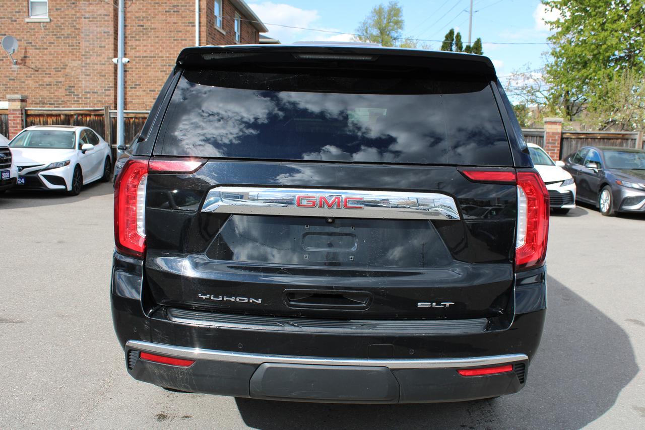 2024 GMC Yukon XL 4WD 4dr SLT Photo
