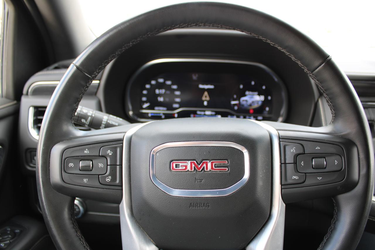 2024 GMC Yukon XL 4WD 4dr SLT Photo