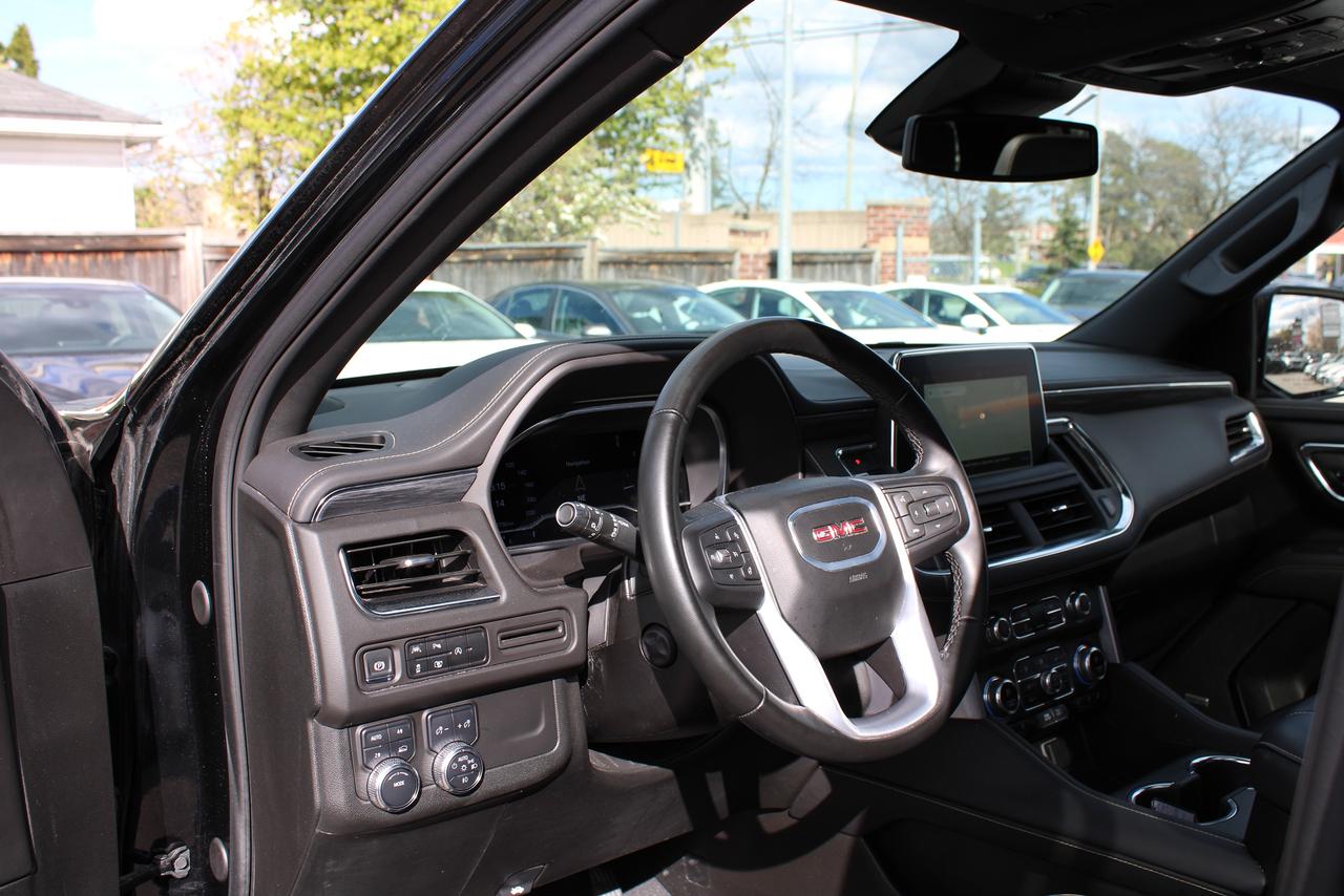 2024 GMC Yukon XL 4WD 4dr SLT Photo