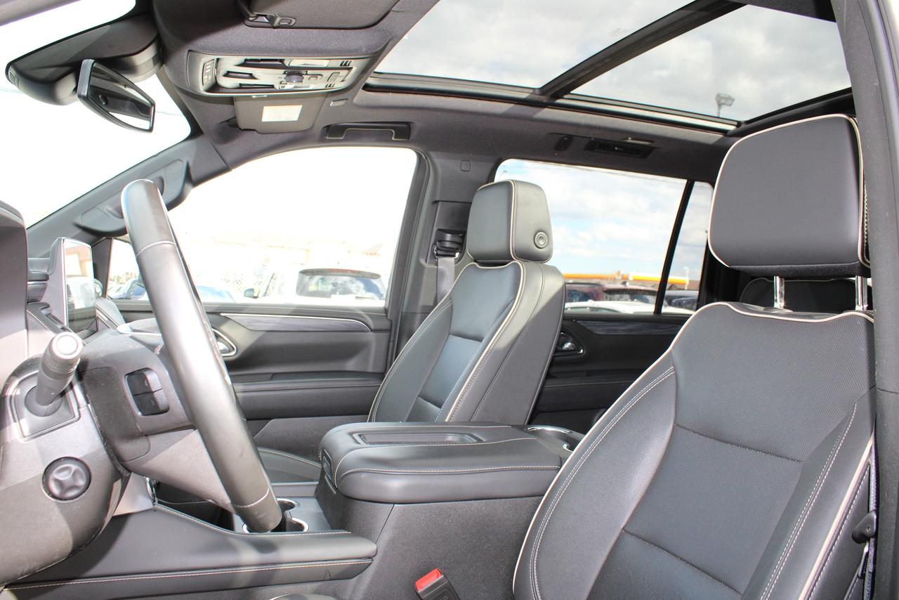 2024 GMC Yukon XL 4WD 4dr SLT Photo