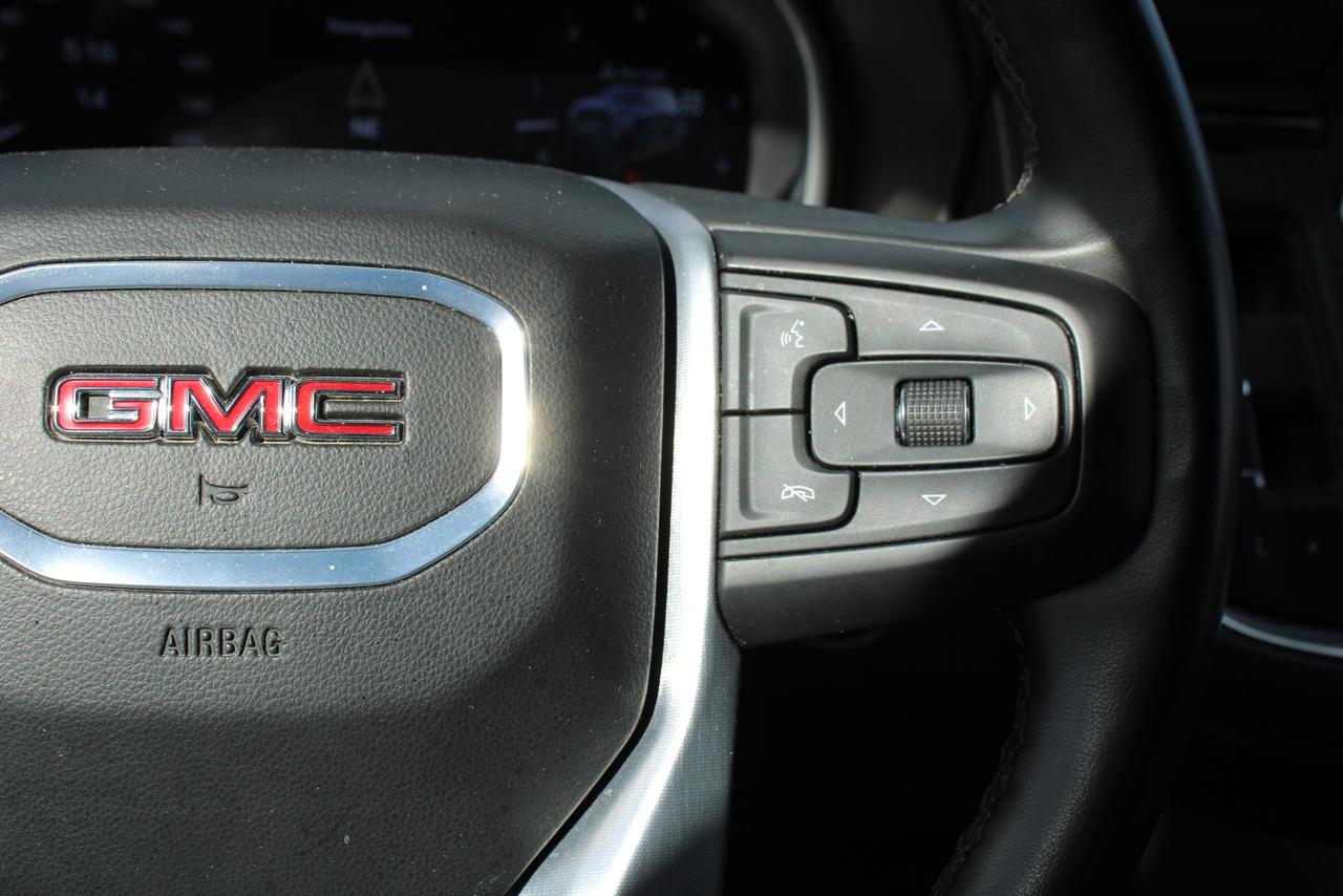 2024 GMC Yukon XL 4WD 4dr SLT Photo