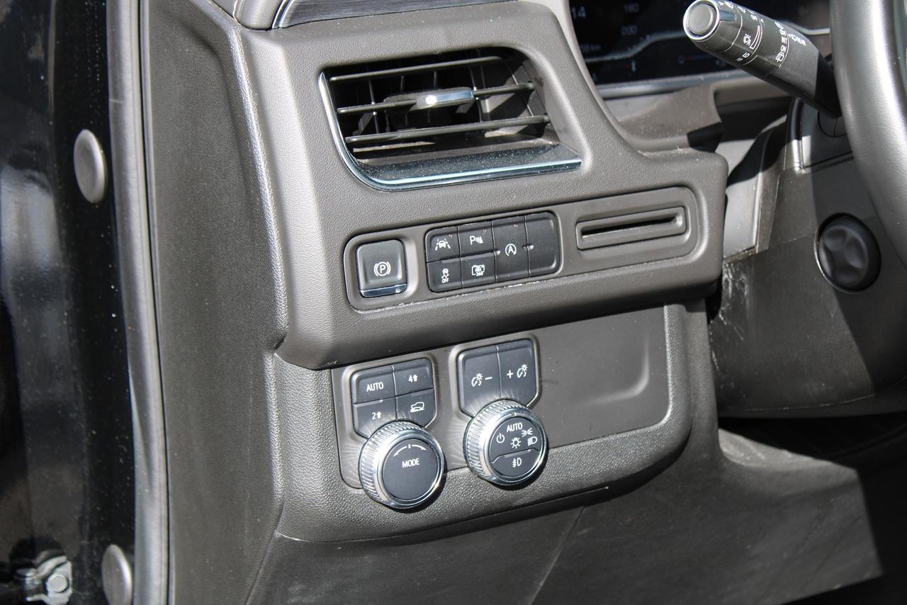 2024 GMC Yukon XL 4WD 4dr SLT Photo
