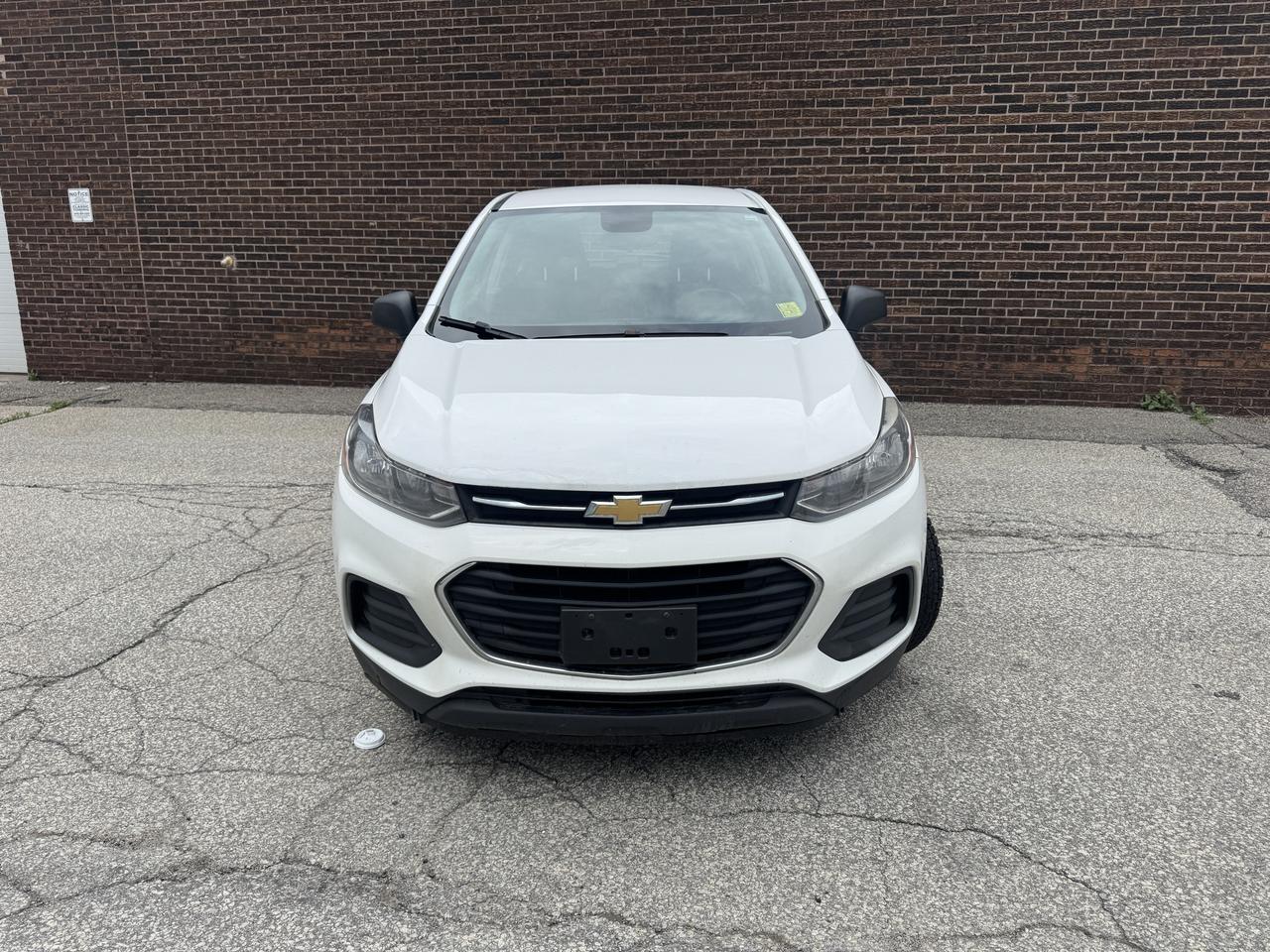 2017 Chevrolet Trax LS Photo