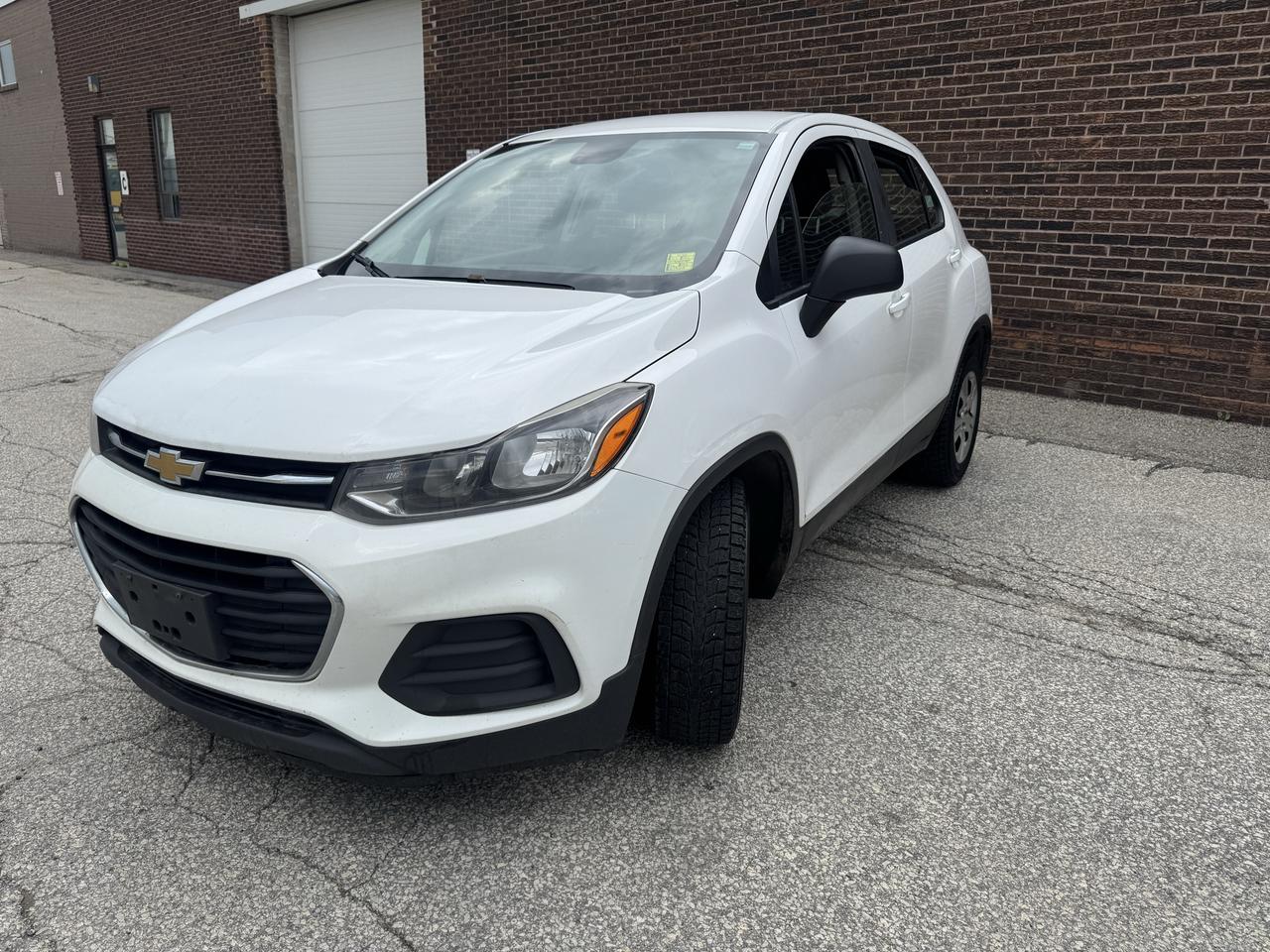 2017 Chevrolet Trax LS Photo