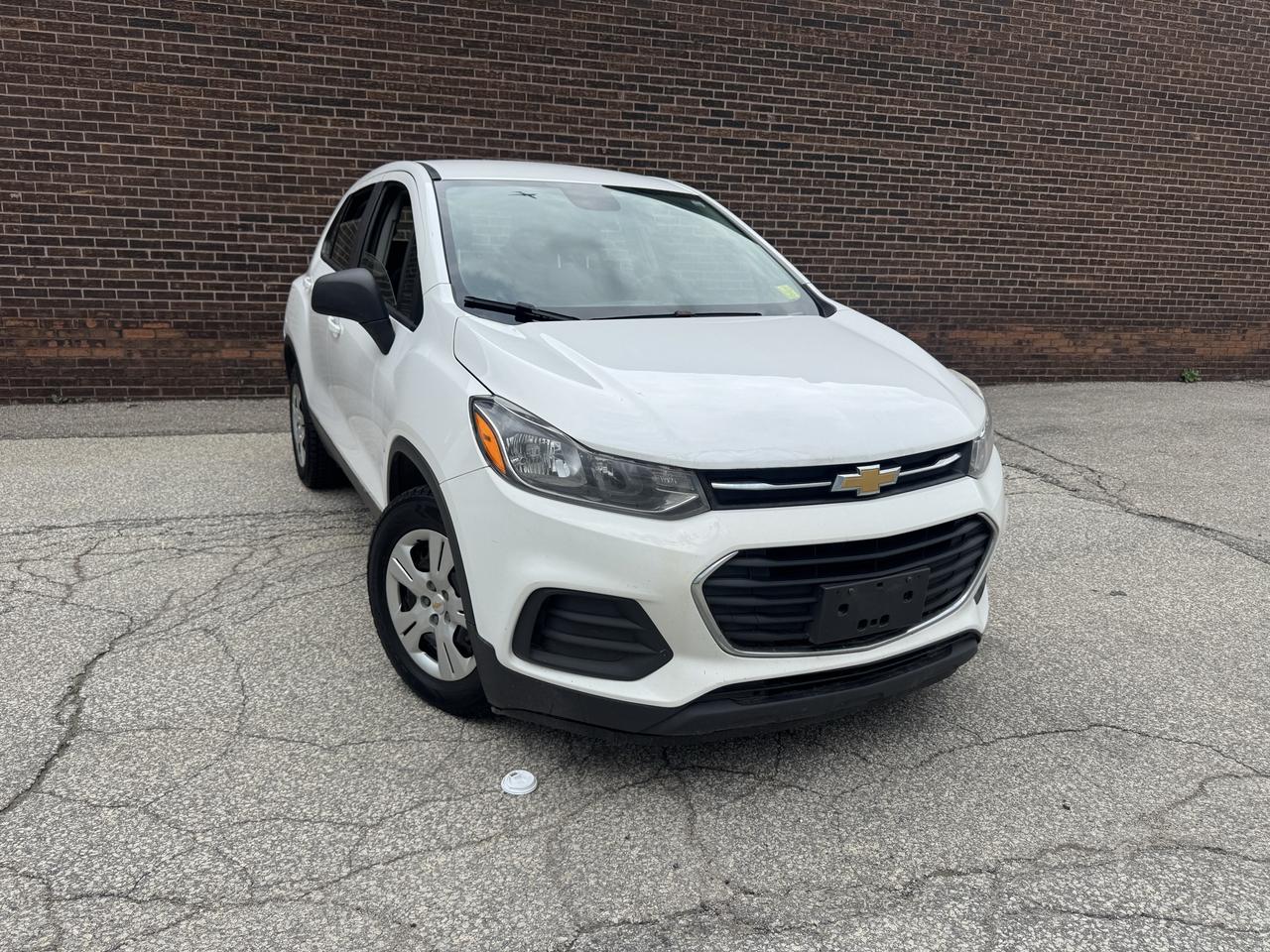 2017 Chevrolet Trax LS Photo
