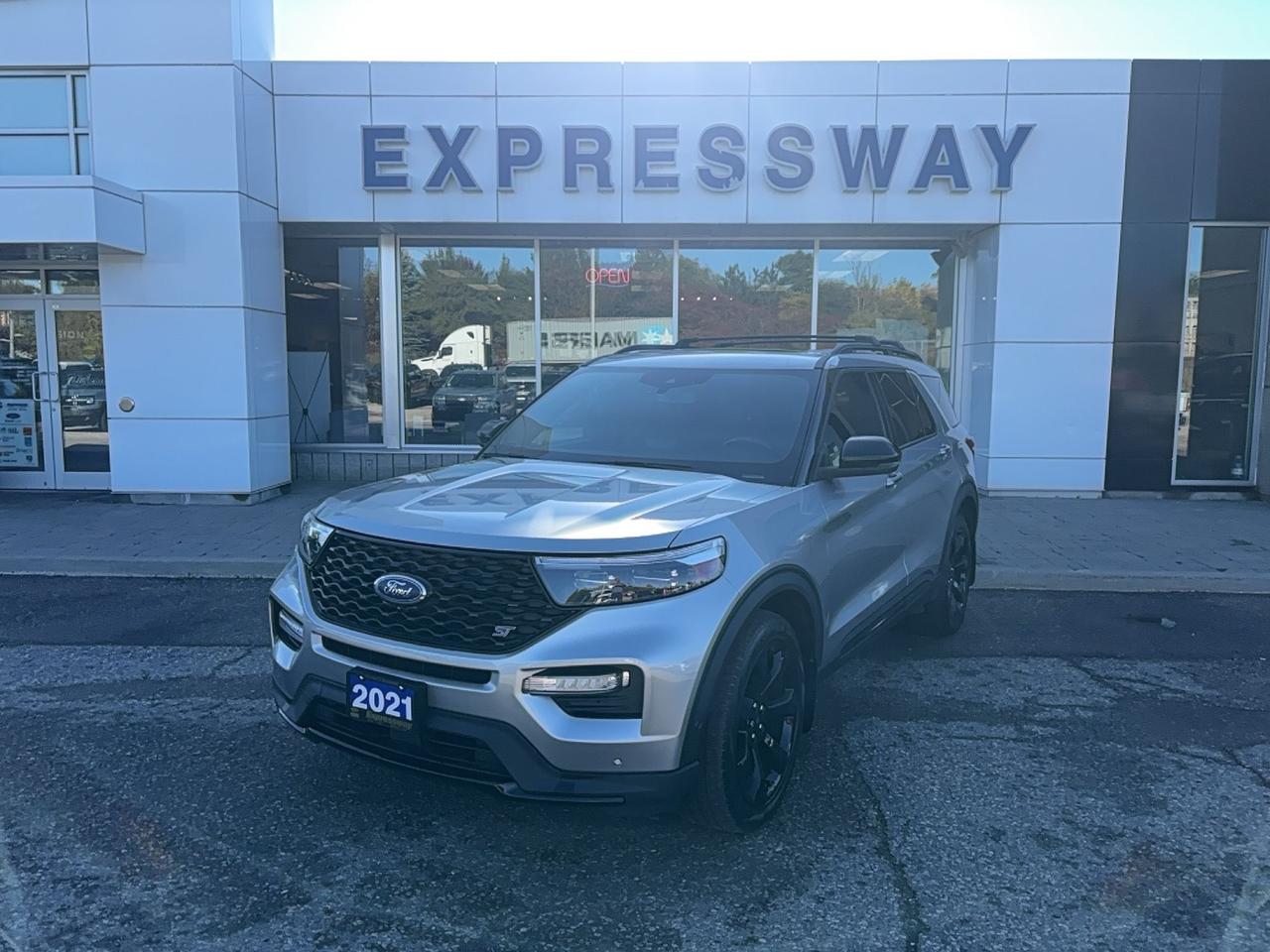 2021 Ford Explorer ST, PREMIUM TECH PACK AND STREET PACK AND SUNROOF! Photo0