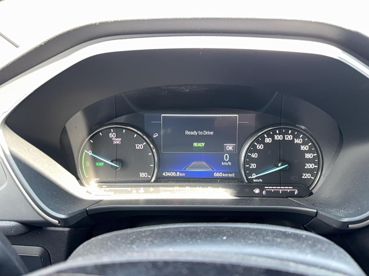 2022 Ford Escape SEL, AWD, HYBRID, PANO ROOF, HITCH, COPILOT! Photo