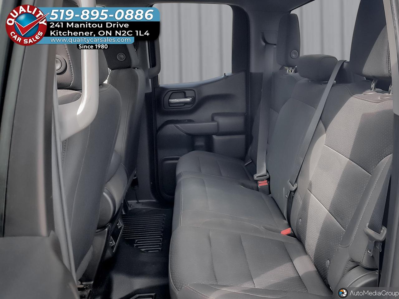 2022 Chevrolet Silverado 1500 WT Double Cab 4x4 Photo