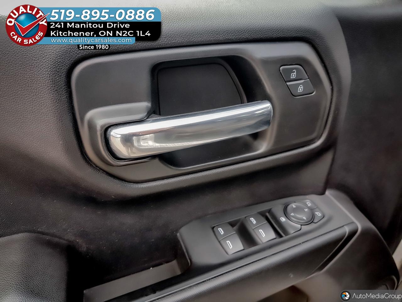 2022 Chevrolet Silverado 1500 WT Double Cab 4x4 Photo