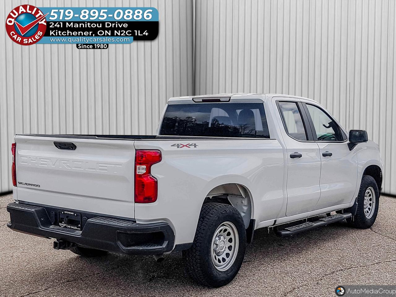 2022 Chevrolet Silverado 1500 WT Double Cab 4x4 Photo3