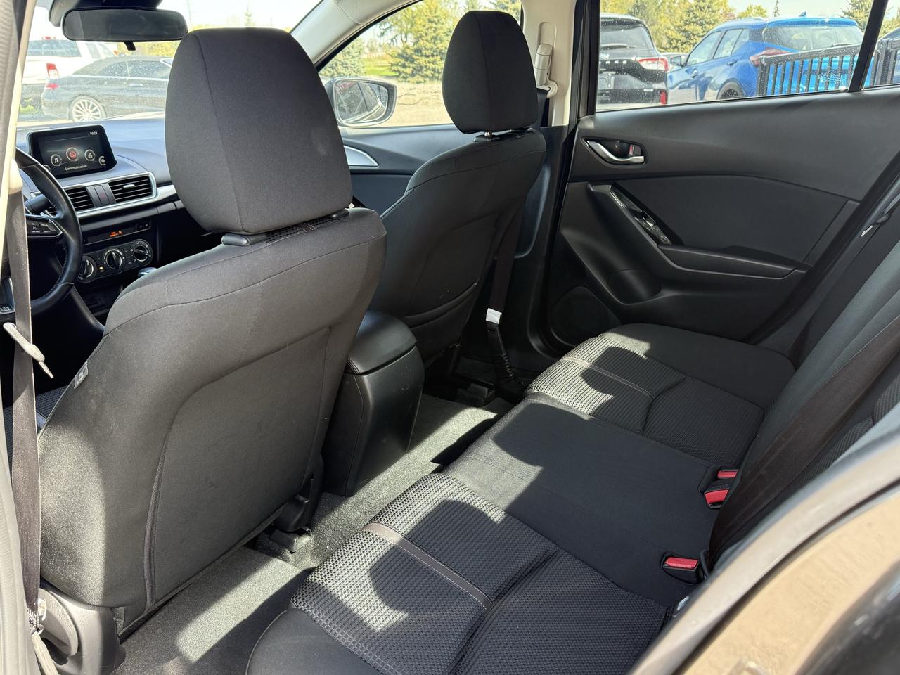 2017 Mazda MAZDA3 GS | Navigation | Backup Camera | Heated Seats Photo