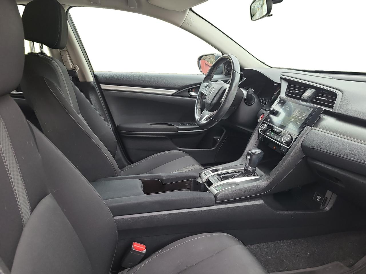 2018 Honda Civic SE Photo