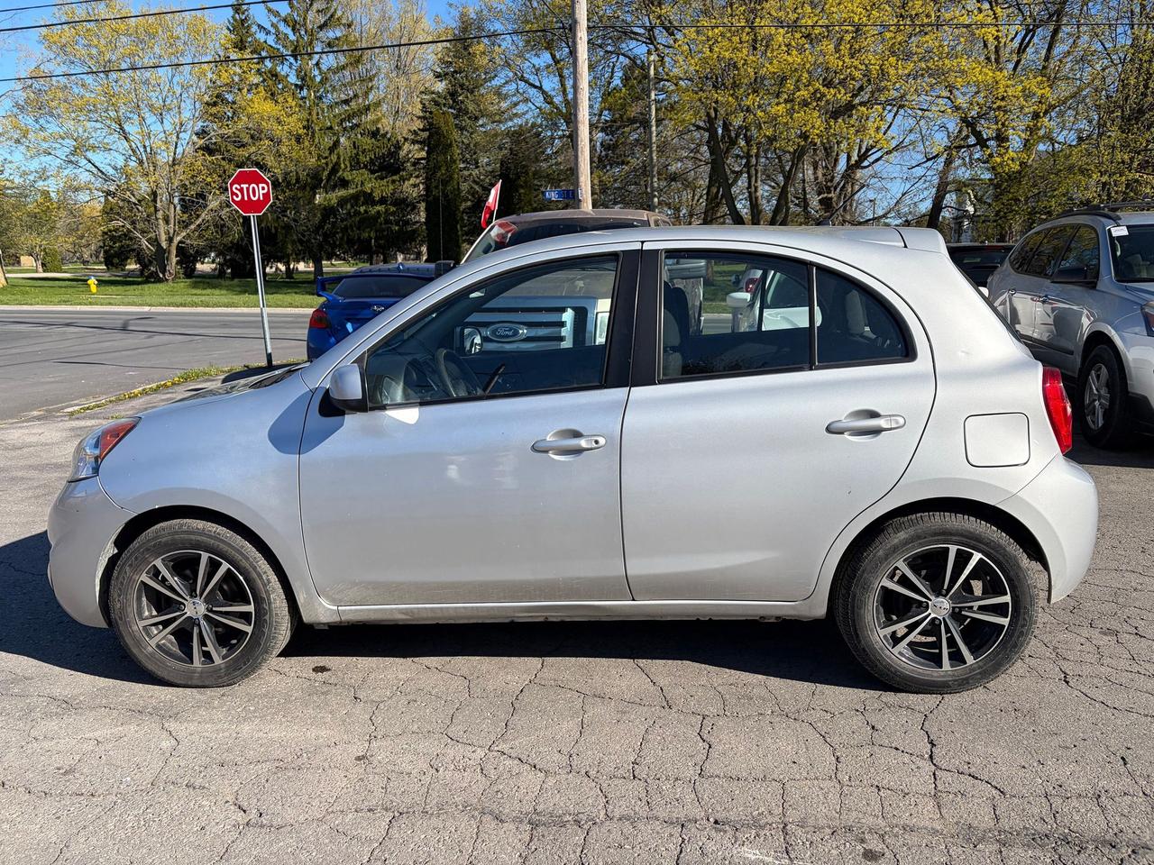 2015 Nissan Micra 4dr HB AUTO SV Photo
