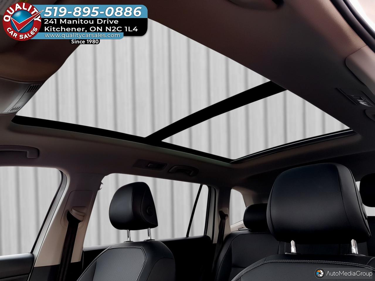 2019 Volkswagen Tiguan Comfortline 4MOTION *LEATHER-SUNROOF-NAVIGATION* Photo
