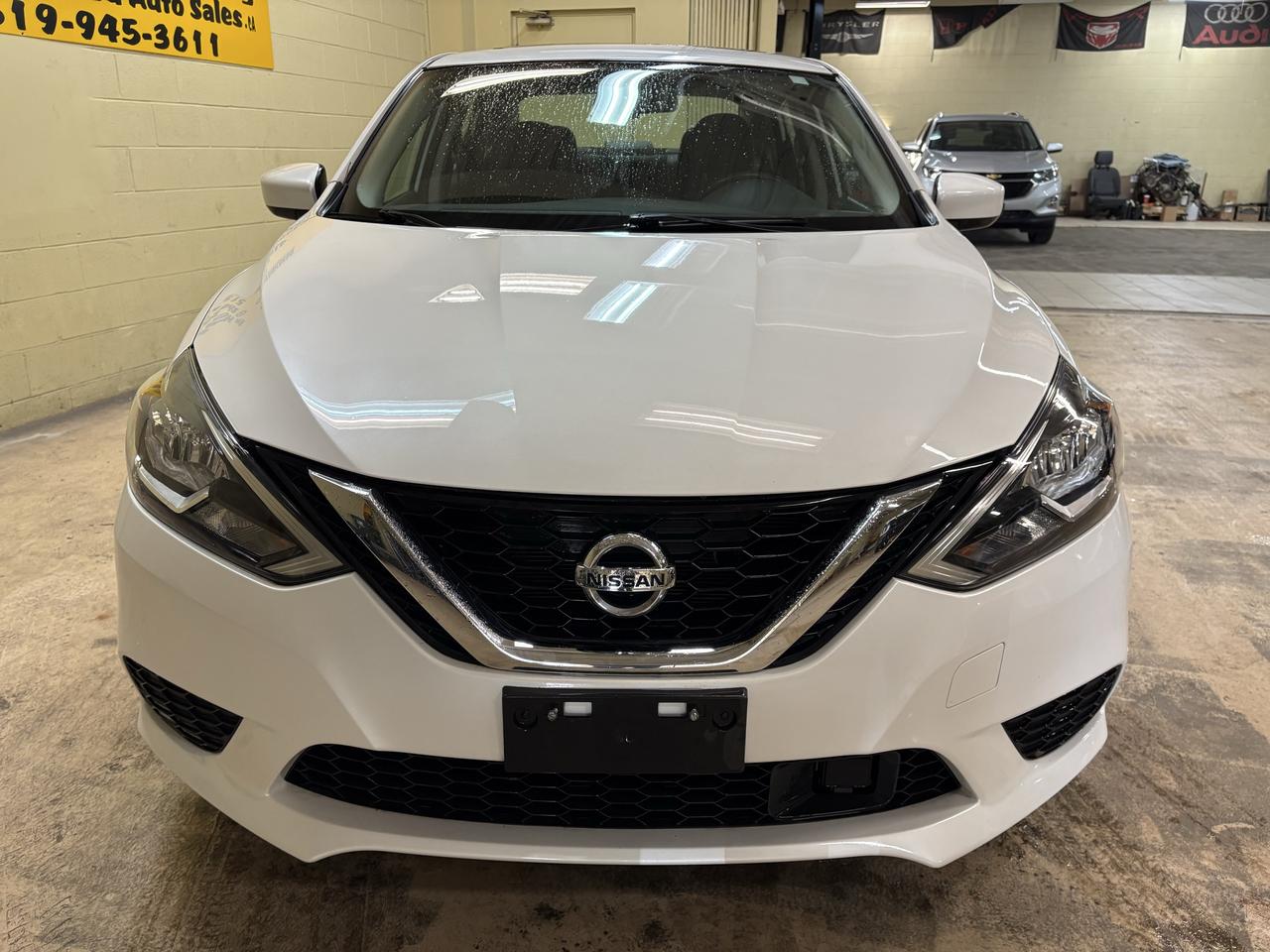 2018 Nissan Sentra S Photo