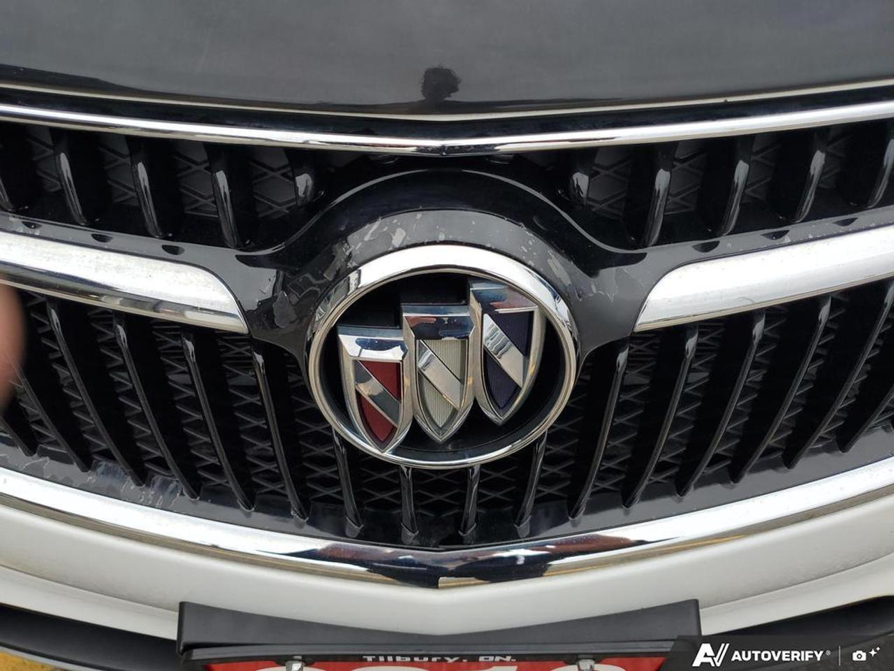 2019 Buick Encore Sport Touring-REMOTE START-BACK UP CAMERA-BLUETOOT Photo