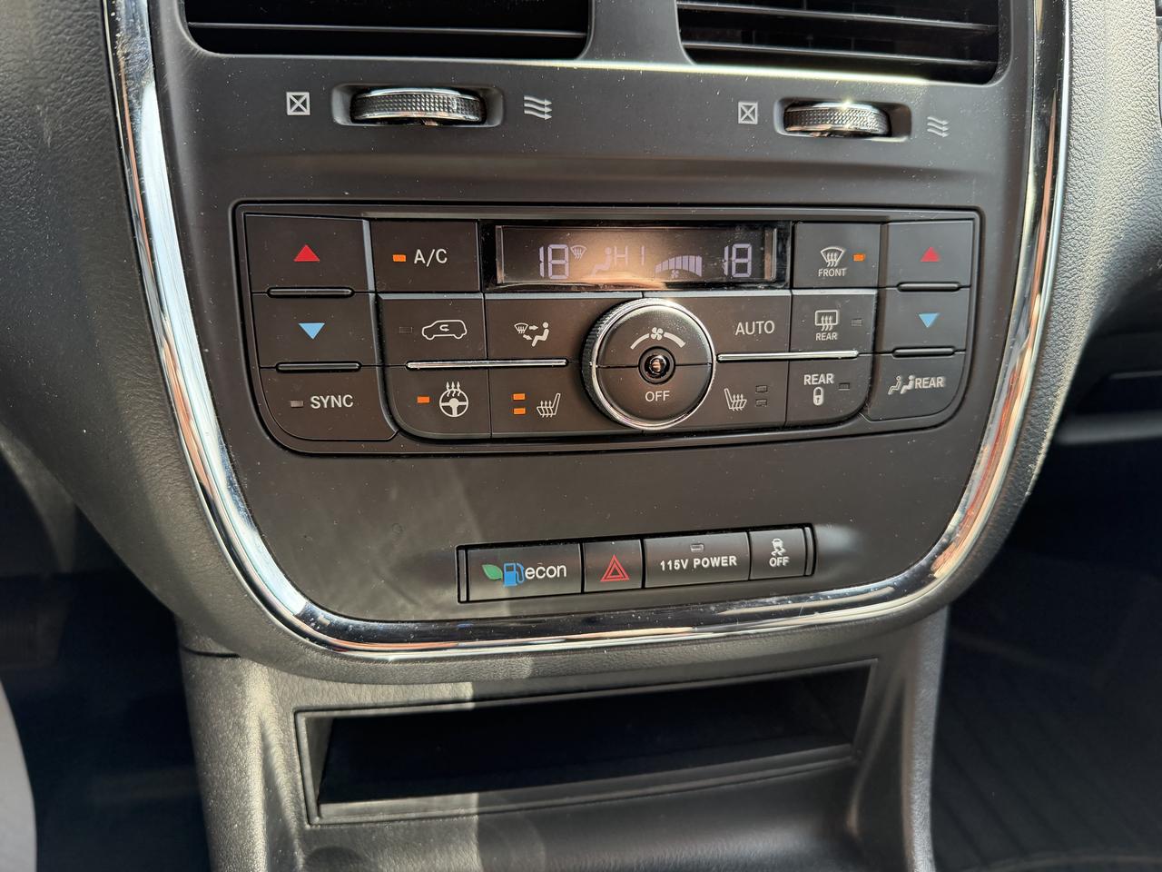 2020 Dodge Grand Caravan PREMIUM PLUS Photo